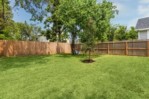 915 E 37th St, Houston, TX 77022 - Photo 35