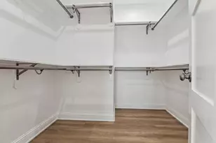 915 E 37th St, Houston, TX 77022 - Photo 23