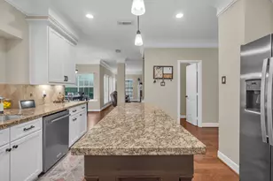 16318 Avenplace Rd, Tomball, TX 77377 - Photo 17