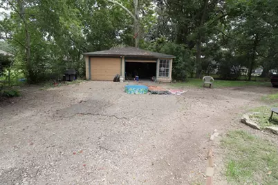 315 S Johnson Street, Alvin, TX 77511 - Photo 19