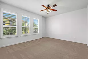 12 Tassia Ln, Pasadena, TX 77058 - Photo 21