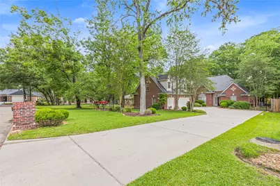 106 Lazy Springs Drive, Conroe, TX 77356 - Photo 3
