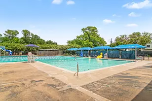 4600 Pin Oak Ln, Bellaire, TX 77401 - Photo 9