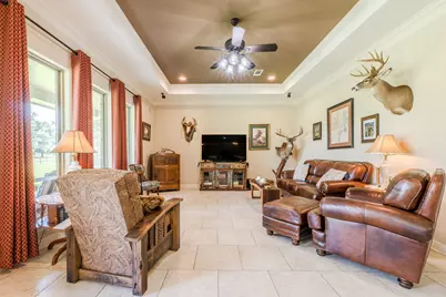 5745 County Road 823, West Columbia, TX 77486 - Photo 7