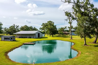 5745 County Road 823, West Columbia, TX 77486 - Photo 17