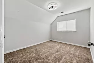 15810 Pilgrim Hall Dr, Friendswood, TX 77546 - Photo 15