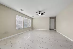 15810 Pilgrim Hall Dr, Friendswood, TX 77546 - Photo 7