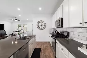 14906 Rain Tree Dr, Baytown, TX 77523 - Photo 11