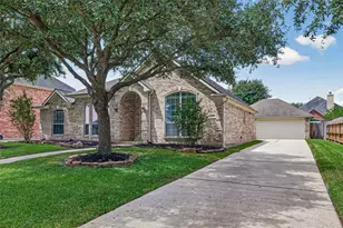 20007 Glen Lake Dr, Spring, TX 77388 - Photo 3