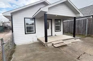 1819 Carr St, Houston, TX 77026 - Photo 1