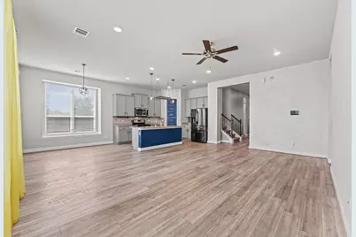 12402 Oakleaf Bend Drive, Humble, TX 77346 - Photo 5