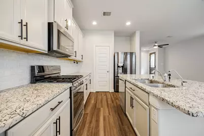 3108 Planters Peak Drive, Houston, TX 77080 - Photo 3