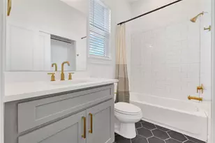 415 Alvia Run Ln, Houston, TX 77018 - Photo 29