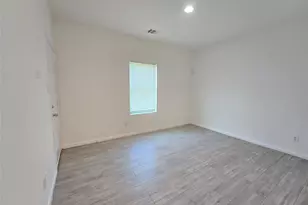 3702 Wylie St, Houston, TX 77026 - Photo 13