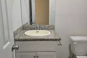 3702 Wylie St, Houston, TX 77026 - Photo 9