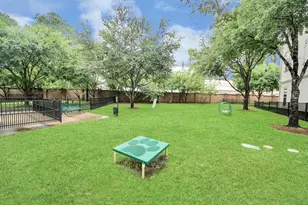852 Dunleigh Meadows Ln, Houston, TX 77055 - Photo 3