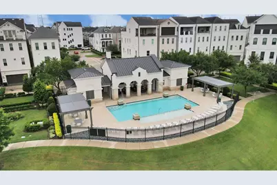 852 Dunleigh Meadows Lane, Houston, TX 77055 - Photo 3