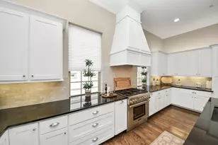 852 Dunleigh Meadows Ln, Houston, TX 77055 - Photo 17
