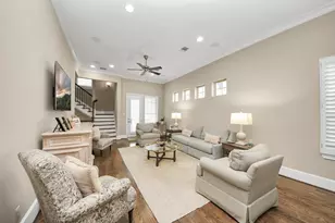 852 Dunleigh Meadows Ln, Houston, TX 77055 - Photo 11