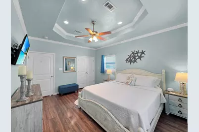 979 Palmridge Drive, Crystal Beach, TX 77650 - Photo 23