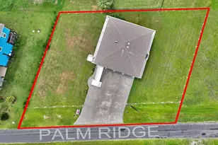 979 Palm Ridge Dr, Crystal Beach, TX 77650 - Photo 3