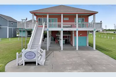 979 Palmridge Drive, Crystal Beach, TX 77650 - Photo 5