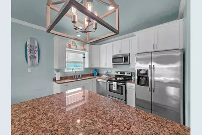 979 Palmridge Drive, Crystal Beach, TX 77650 - Photo 13