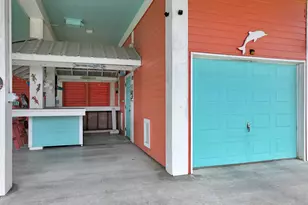 979 Palm Ridge Dr, Crystal Beach, TX 77650 - Photo 43