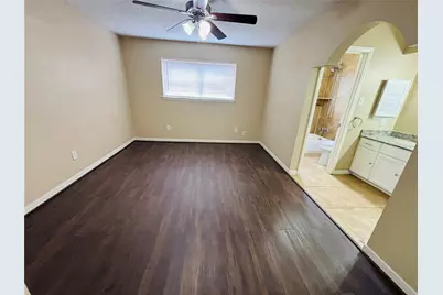 22219 Acorn Valley Drive, Spring, TX 77389 - Photo 9