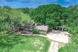 447 Co Rd 545, Alvin, TX 77511 - Photo 3