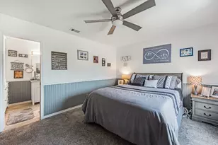 336 Admiral Cir, Tiki Island, TX 77554 - Photo 27