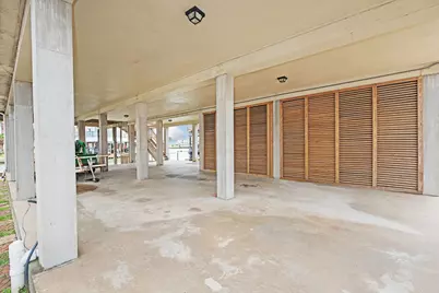 336 Admiral Circle, Tiki Island, TX 77554 - Photo 37