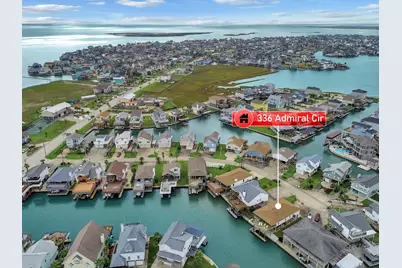 336 Admiral Circle, Tiki Island, TX 77554 - Photo 7