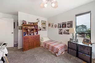 336 Admiral Cir, Tiki Island, TX 77554 - Photo 31