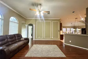 19327 Gallatin Ln, Tomball, TX 77377 - Photo 9