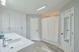 635 Mosswood Dr, Conroe, TX 77302 - Photo 29