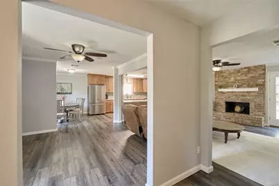 635 Mosswood Drive, Conroe, TX 77302 - Photo 7