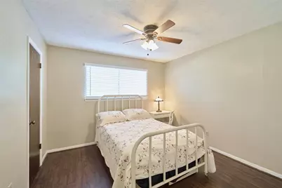 635 Mosswood Drive, Conroe, TX 77302 - Photo 37