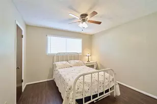 635 Mosswood Dr, Conroe, TX 77302 - Photo 37