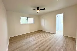 9539 Beverly Hill St, Houston, TX 77063 - Photo 25