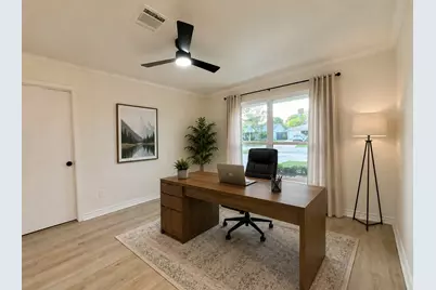 9539 Beverlyhill Street, Houston, TX 77063 - Photo 9