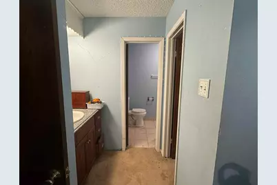 211 Avenue I, Alvin, TX 77511 - Photo 11