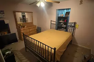 211 Avenue I, Alvin, TX 77511 - Photo 13