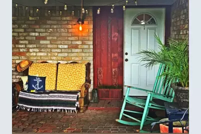 211 Avenue I, Alvin, TX 77511 - Photo 3