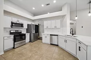 8742 Willancy Ln, Houston, TX 77095 - Photo 9