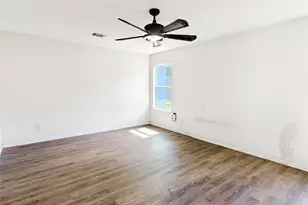 288 County Rd 3554, Cleveland, TX 77327 - Photo 9