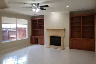 4330 Lake Run Dr, Sugar Land, TX 77459 - Photo 5