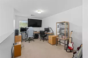 2835 Oakland Brook St, Houston, TX 77038 - Photo 17