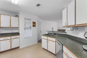 2835 Oakland Brook St, Houston, TX 77038 - Photo 7