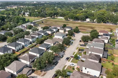 2835 Oakland Brook Street, Houston, TX 77038 - Photo 35